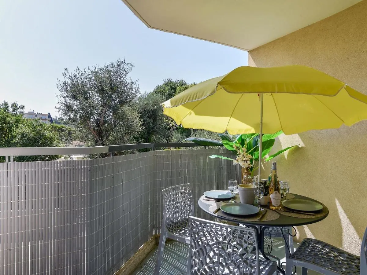Apartment Cimiez Les Pins By Interhome Nice