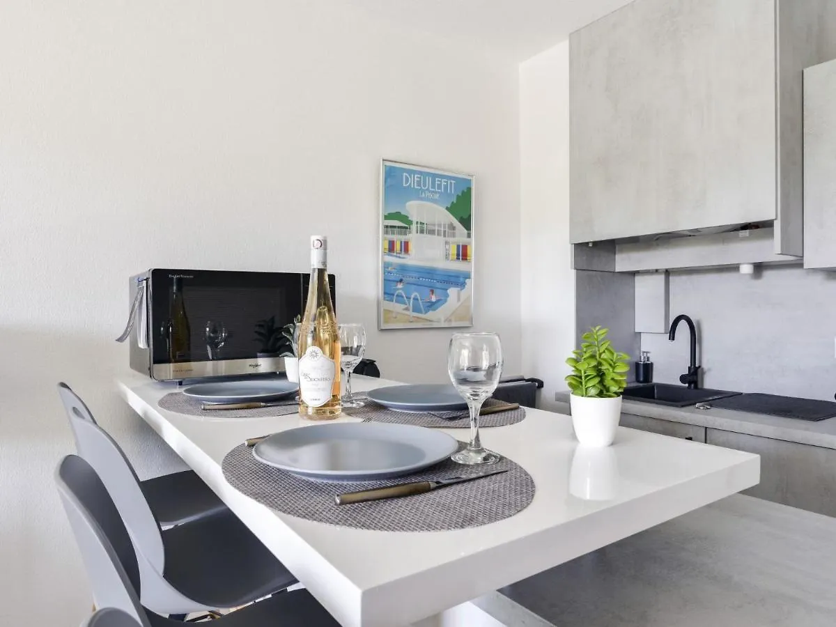 Apartment Cimiez Les Pins By Interhome Nice