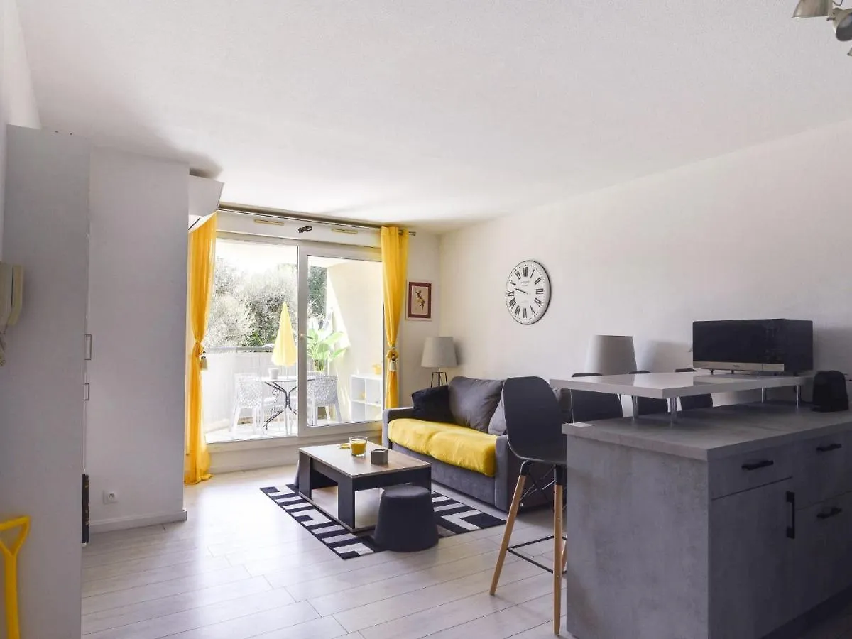 Apartment Cimiez Les Pins By Interhome Nice